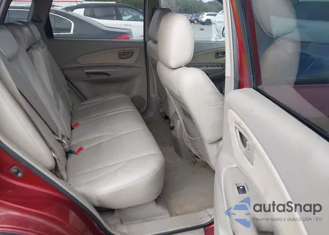 2005 Hyundai Tucson Gls/Lx from USA, damaged, VIN KM8JN12D35U123220